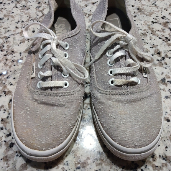 Van's Authentic Women's Sneakers - Picture 2 of 12